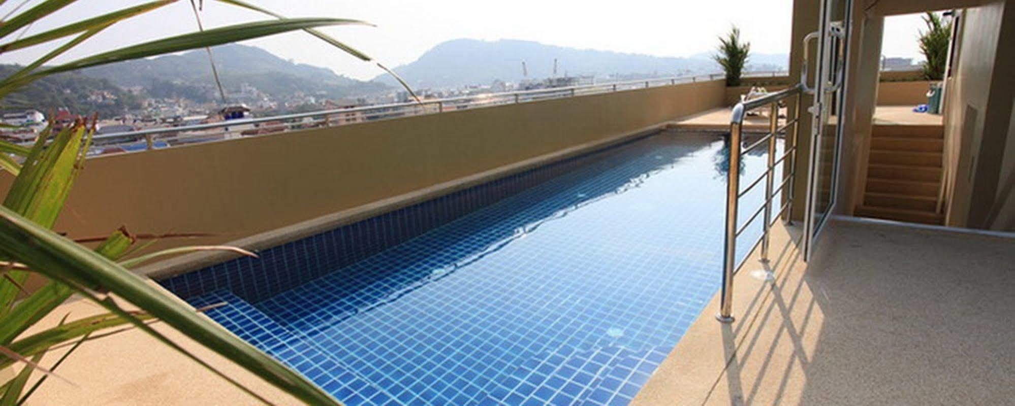 88 Hotel Patong Exterior foto